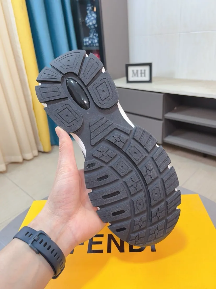 Men's shoes 💰458🌹🌹【fendi Fendi】: 🔝High-end brand of men's shoes: high-top series: official website 1:1 latest masterpiece: the upper is made of brand fabric with imported cowhide technology, ➕🐑made in sheepskin👍, making walking more convenient and comfortable, a stunning work, compared with the official quality, the beautiful 1:1 replica [color]! Create a fashionable personality to set off your uniqueness! A must-have for trendy men! 🔥Size: 38-44.